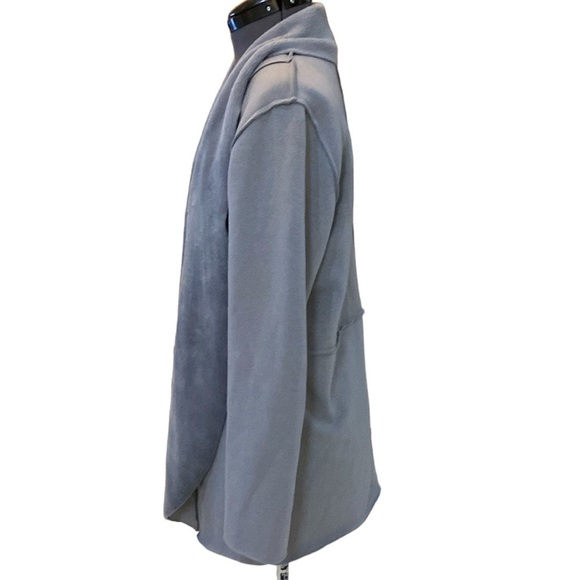 Chicos Womens Gray Sheering Exposed Stitch Open SoftCardigan Sz 1(8/10) Imported - Picture 7 of 11